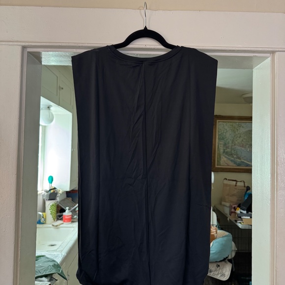 Halara - Cool-Touch Yoga Tank Top, NWT, in bag - Size XL - Picture 4 of 6